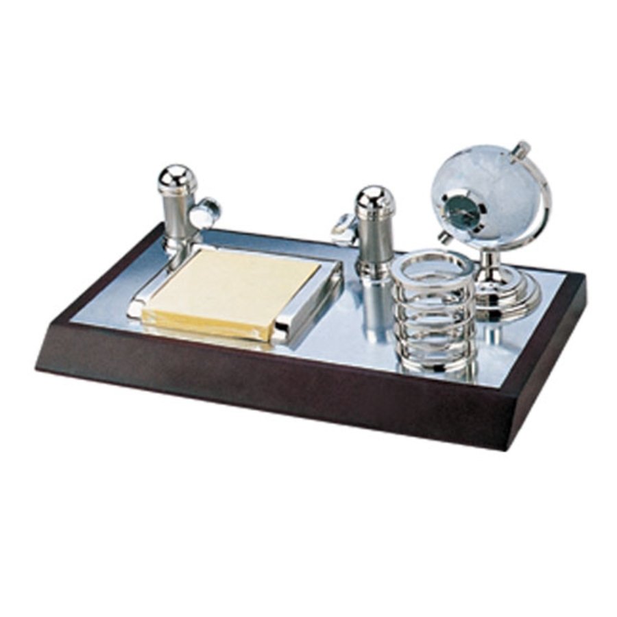 Bigpoint Ahşap Masa Seti 0300