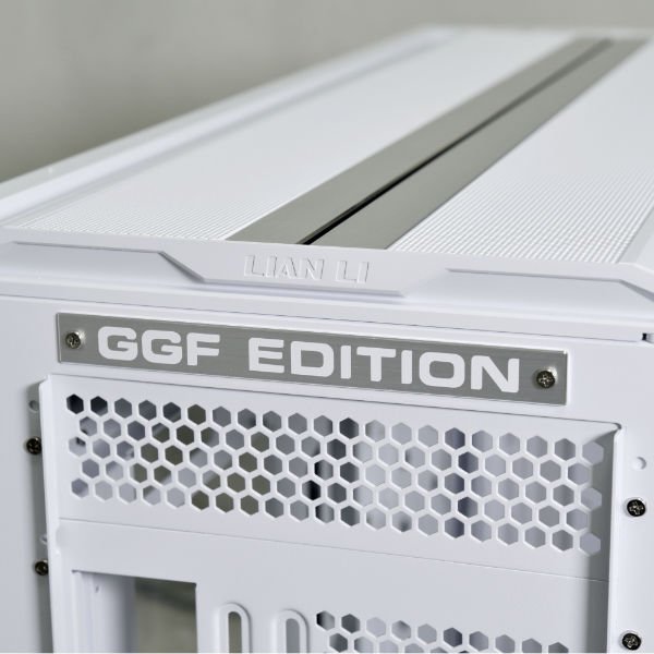 LIAN LI V3000 PLUS WHITE E-ATX FULL TOWER KASA (G99.V3000PW.00)